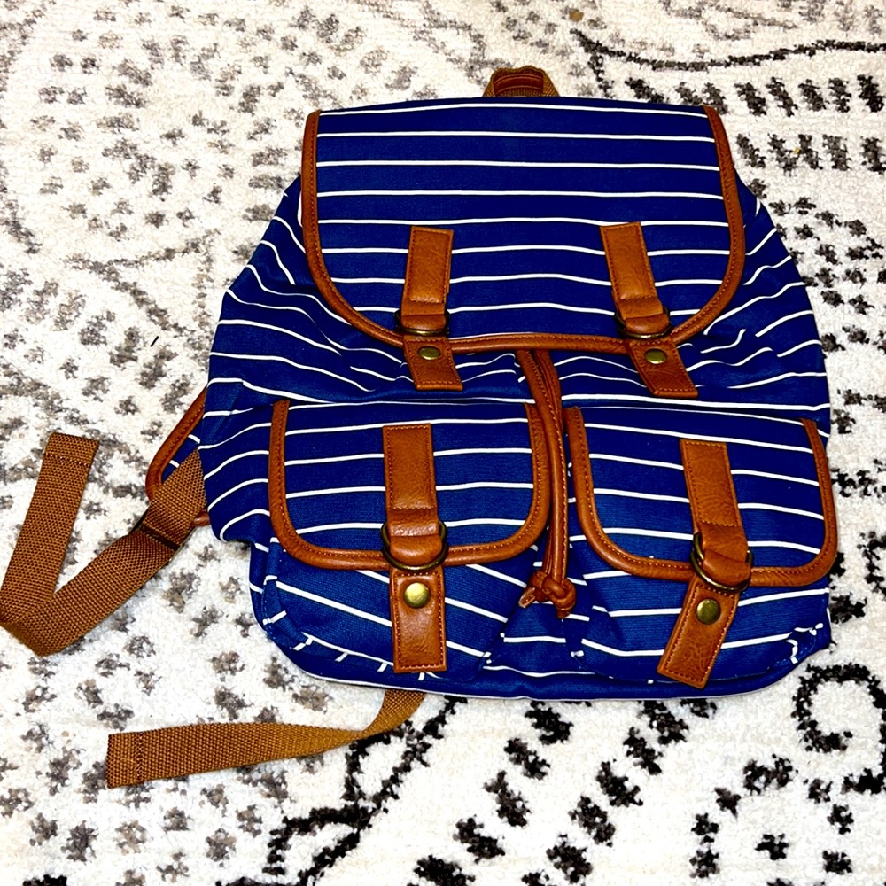 STAPLES Pep Rally Vintage Backpack Blue Striped